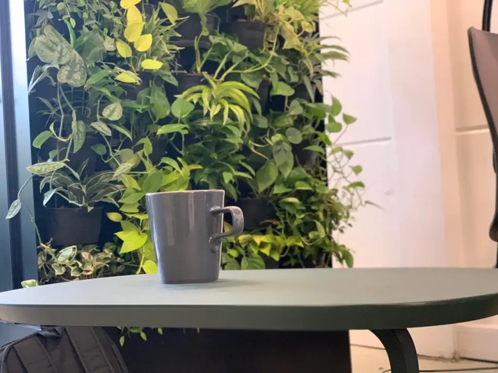 Kaffee am Flex-Arbeitsplatz